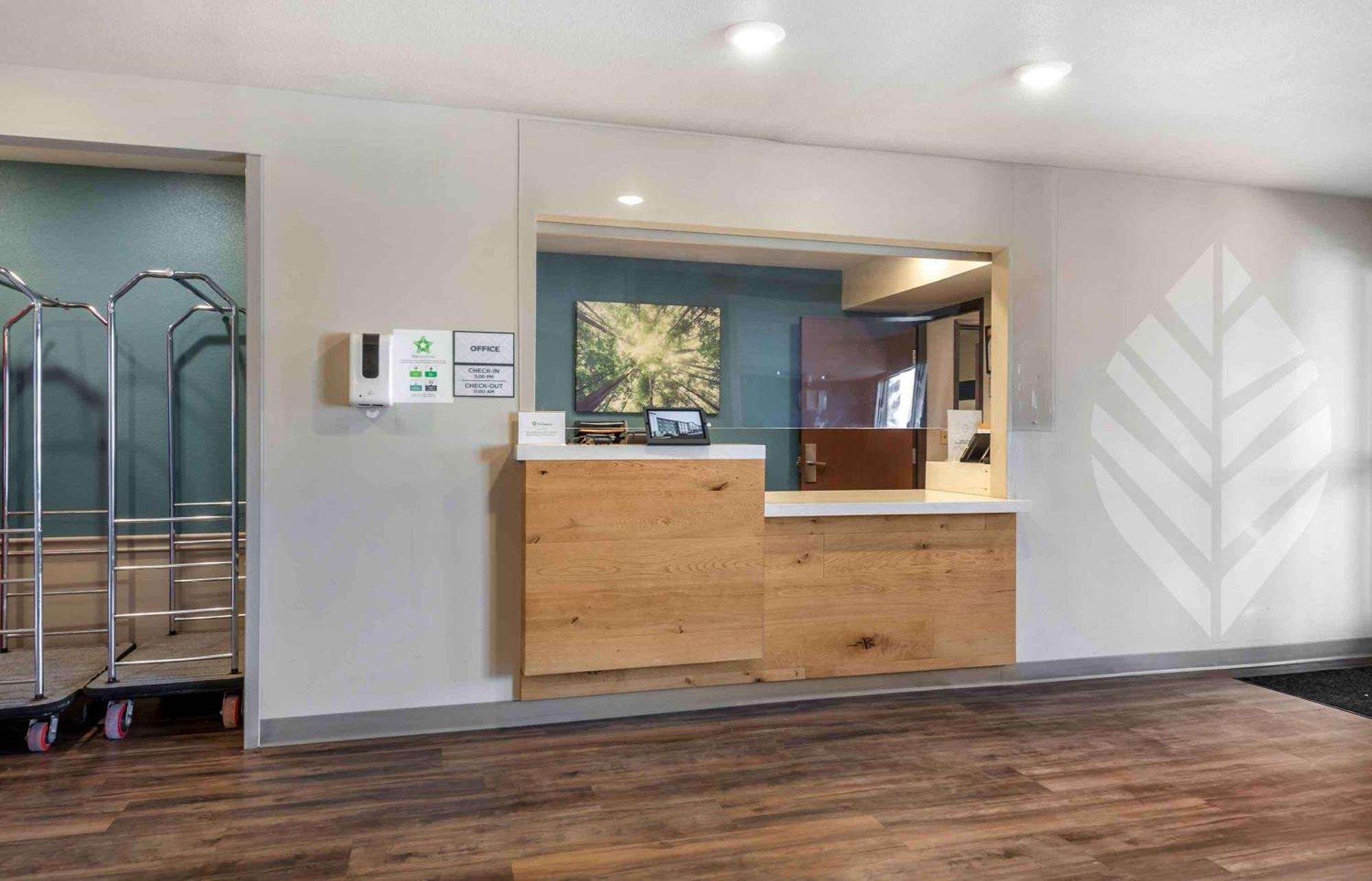 Extended Stay America Select Suites - Pittsburgh - Cranberry Крэнберри-Тауншип Экстерьер фото